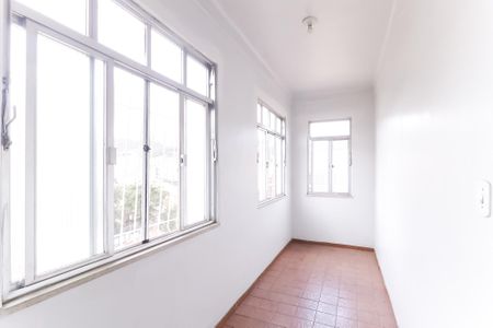 Apartamento à venda com 76m², 2 quartos e sem vagaCopa
