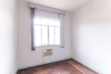 Apartamento à venda com 76m², 2 quartos e sem vagaQuarto