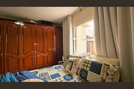 Casa à venda com 340m², 5 quartos e 2 vagas