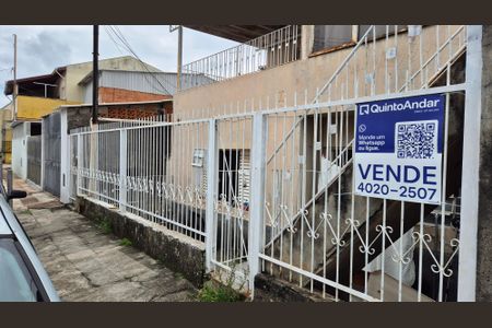 Casa à venda com 340m², 5 quartos e 2 vagas