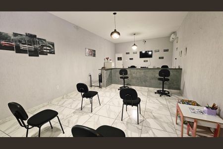 Casa à venda com 340m², 5 quartos e 2 vagas