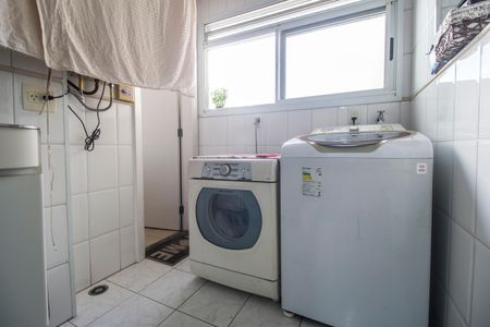 Apartamento à venda com 94m², 2 quartos e 1 vaga Apartamento à venda com 94m², 2 quartos e 1 vagaÁrea de Serviço