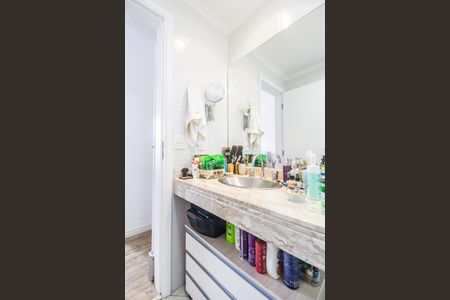 Apartamento à venda com 94m², 2 quartos e 1 vaga Apartamento à venda com 94m², 2 quartos e 1 vagaBanheiro da Suíte