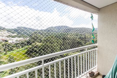 Apartamento à venda com 94m², 2 quartos e 1 vaga Apartamento à venda com 94m², 2 quartos e 1 vagaVaranda