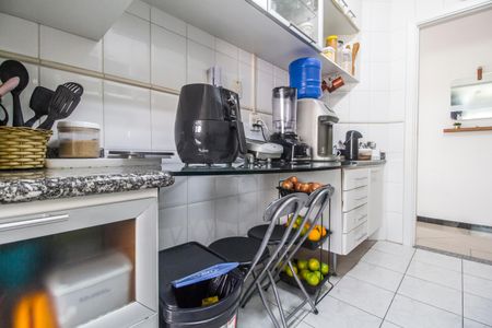 Apartamento à venda com 94m², 2 quartos e 1 vaga Apartamento à venda com 94m², 2 quartos e 1 vagaCozinha