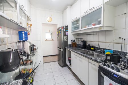 Apartamento à venda com 94m², 2 quartos e 1 vaga Apartamento à venda com 94m², 2 quartos e 1 vagaCozinha