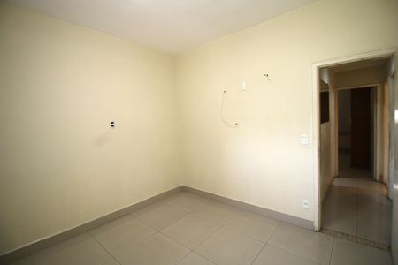 Apartamento à venda com 125m², 2 quartos e 2 vagasQuarto 2