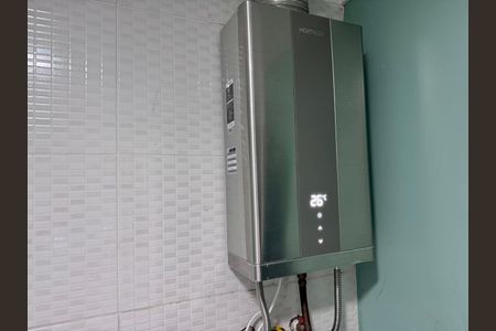 Casa de condomínio à venda com 280m², 4 quartos e 3 vagas Casa de condomínio à venda com 280m², 4 quartos e 3 vagasÁrea de Serviço