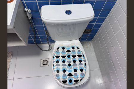 Casa de condomínio à venda com 280m², 4 quartos e 3 vagas Casa de condomínio à venda com 280m², 4 quartos e 3 vagasÁrea externa