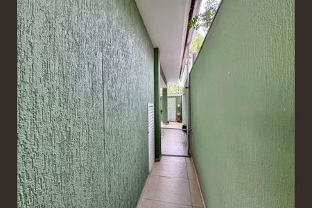 Casa de condomínio à venda com 280m², 4 quartos e 3 vagas Casa de condomínio à venda com 280m², 4 quartos e 3 vagasÁrea externa