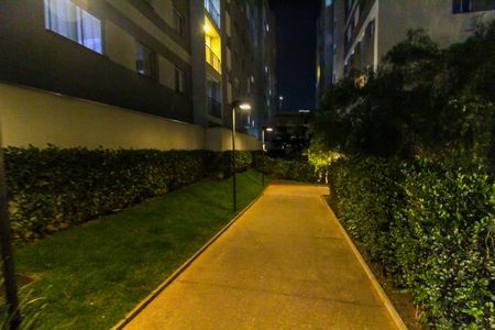 Apartamento à venda com 37m², 2 quartos e sem vagaÁrea comum