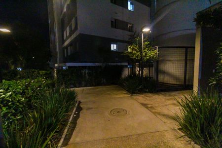 Apartamento à venda com 37m², 2 quartos e sem vagaÁrea comum