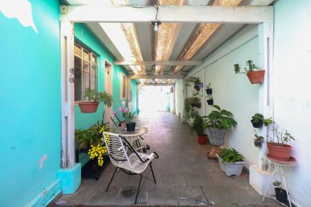 Casa à venda com 143m², 2 quartos e 5 vagasQuintal e Garagem