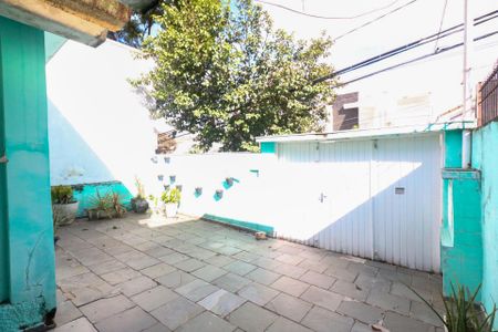 Casa à venda com 143m², 2 quartos e 5 vagasQuintal e Garagem