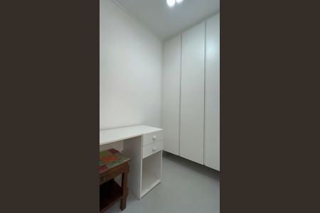Apartamento para alugar com 80m², 2 quartos e 1 vaga Apartamento para alugar com 80m², 2 quartos e 1 vagaQuarto de Serviço