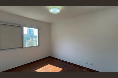 Quarto 1 de apartamento para alugar com 2 quartos, 80m² em Cerqueira César, São Paulo