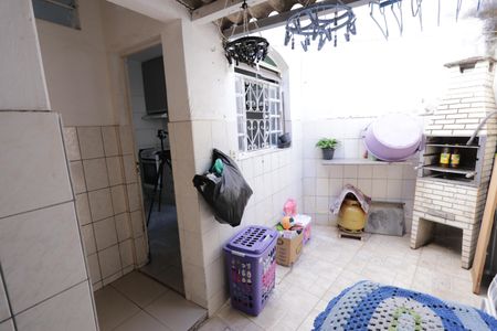 Casa de condomínio à venda com 125m², 3 quartos e 2 vagasÁrea de Serviço