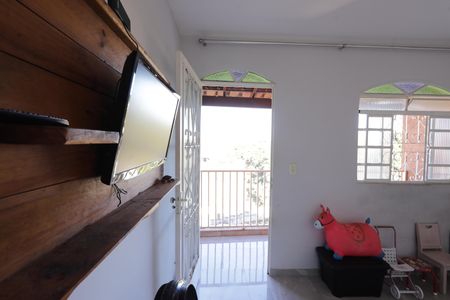 Casa de condomínio à venda com 125m², 3 quartos e 2 vagasQuarto 