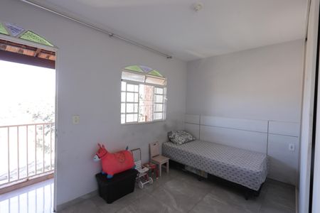 Casa de condomínio à venda com 125m², 3 quartos e 2 vagasQuarto 