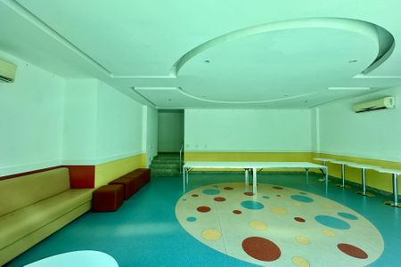 Apartamento à venda com 125m², 3 quartos e 2 vagasÁrea comum - salão de festas infantil