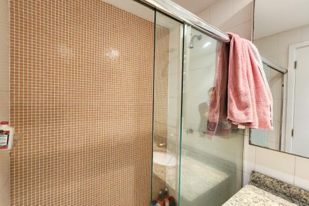 Apartamento à venda com 125m², 3 quartos e 2 vagasBanheiro