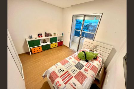 Apartamento à venda com 243m², 4 quartos e 2 vagasQuarto 2