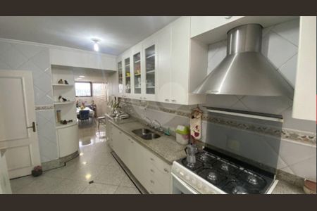 Apartamento à venda com 214m², 5 quartos e 4 vagas
