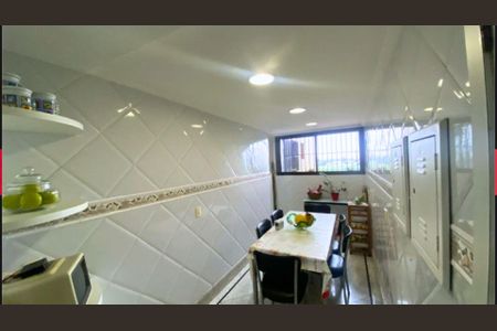 Apartamento à venda com 214m², 5 quartos e 4 vagas