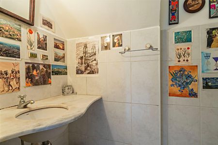 Casa à venda com 145m², 2 quartos e 1 vaga Casa à venda com 145m², 2 quartos e 1 vagaLavabo 2