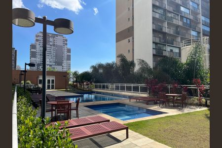 Apartamento para alugar com 93m², 3 quartos e 3 vagasÁrea comum - Piscina