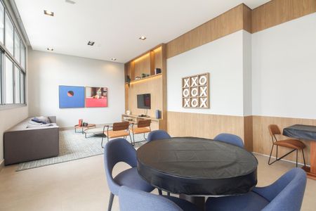 Studio à venda com 27m², 1 quarto e sem vaga Studio à venda com 27m², 1 quarto e sem vagaCondomínio - Salão de Jogos