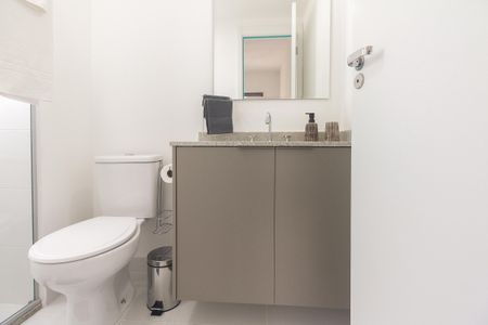 Studio à venda com 27m², 1 quarto e sem vaga Studio à venda com 27m², 1 quarto e sem vagaBanheiro