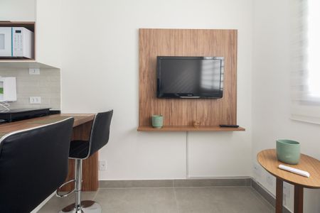 Studio à venda com 27m², 1 quarto e sem vaga Studio à venda com 27m², 1 quarto e sem vagaSala