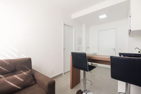 Studio à venda com 27m², 1 quarto e sem vaga Studio à venda com 27m², 1 quarto e sem vagaSala