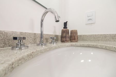 Studio à venda com 27m², 1 quarto e sem vaga Studio à venda com 27m², 1 quarto e sem vagaBanheiro