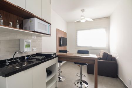 Studio à venda com 27m², 1 quarto e sem vaga Studio à venda com 27m², 1 quarto e sem vagaSala