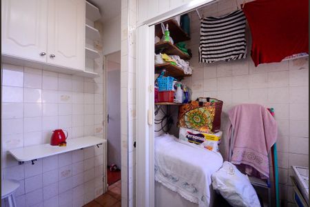 Apartamento à venda com 65m², 2 quartos e 1 vaga Apartamento à venda com 65m², 2 quartos e 1 vagaCozinha-Área de Serviço