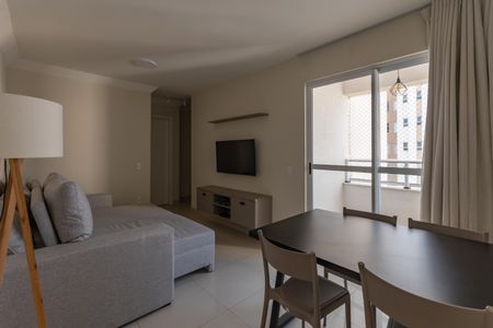 Apartamento para alugar com 65m², 2 quartos e 1 vaga Apartamento para alugar com 65m², 2 quartos e 1 vagaSala