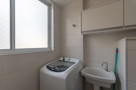 Apartamento para alugar com 65m², 2 quartos e 1 vaga Apartamento para alugar com 65m², 2 quartos e 1 vagaÁrea de Serviço