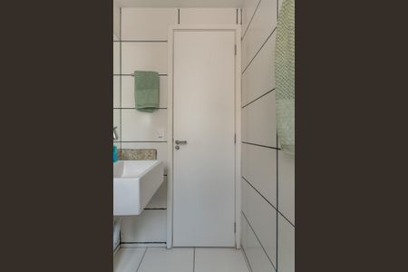 Apartamento para alugar com 65m², 2 quartos e 1 vaga Apartamento para alugar com 65m², 2 quartos e 1 vagaBanheiro Suíte