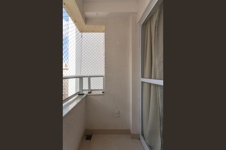 Apartamento para alugar com 65m², 2 quartos e 1 vaga Apartamento para alugar com 65m², 2 quartos e 1 vagaVaranda