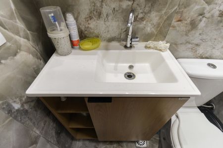 Apartamento para alugar com 41m², 2 quartos e sem vagaBanheiro Social