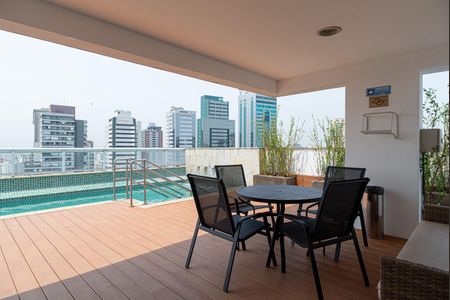 Studio para alugar com 29m², 1 quarto e 1 vaga Studio para alugar com 29m², 1 quarto e 1 vagaÁrea comum - Piscina