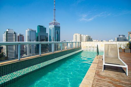 Studio para alugar com 29m², 1 quarto e 1 vaga Studio para alugar com 29m², 1 quarto e 1 vagaÁrea comum - Piscina