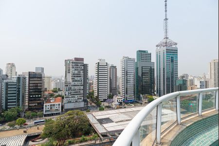 Studio para alugar com 29m², 1 quarto e 1 vaga Studio para alugar com 29m², 1 quarto e 1 vagaÁrea comum - Vista da Piscina