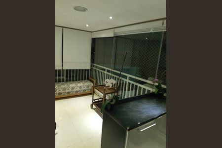 Apartamento à venda com 82m², 2 quartos e 2 vagasvaranda