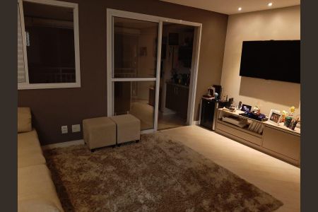 Apartamento à venda com 82m², 2 quartos e 2 vagasSala