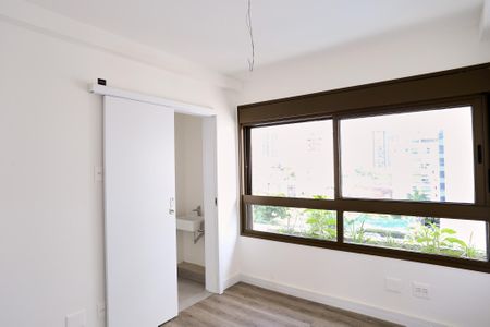 Apartamento à venda com 92m², 3 quartos e 2 vagasSemi Suíte 1