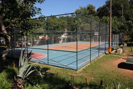 Casa de condomínio à venda com 374m², 4 quartos e 2 vagasQuadra Poliesportiva