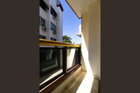 Apartamento à venda com 45m², 1 quarto e 1 vagaVaranda da sala 